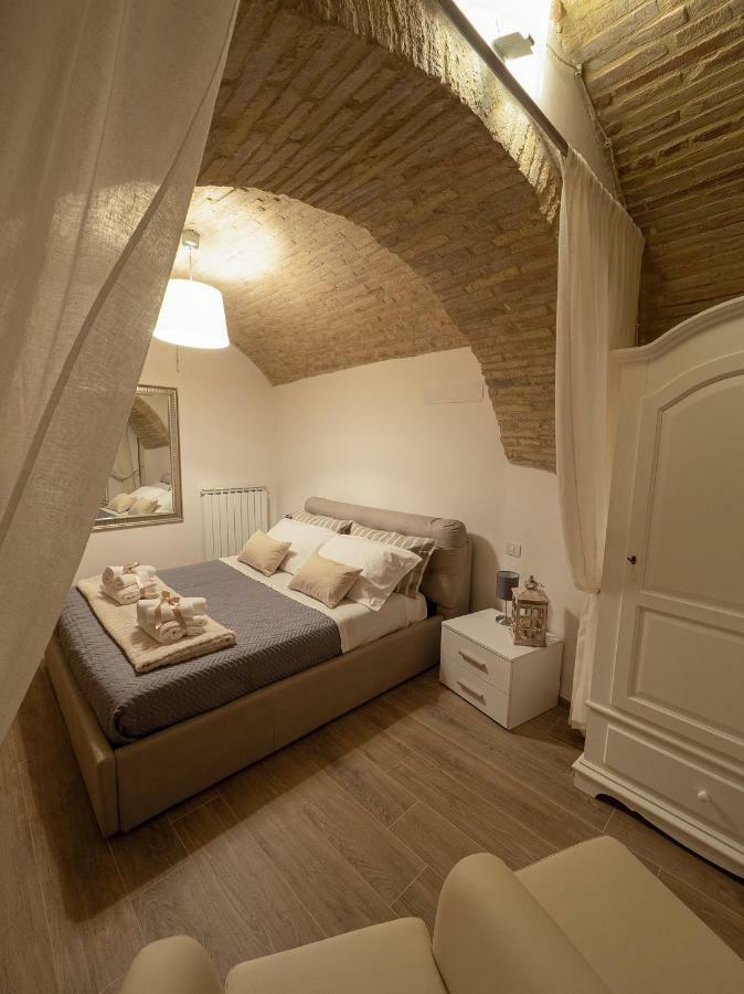 Residenza Porta Perlici Assisi Apartment Exterior foto